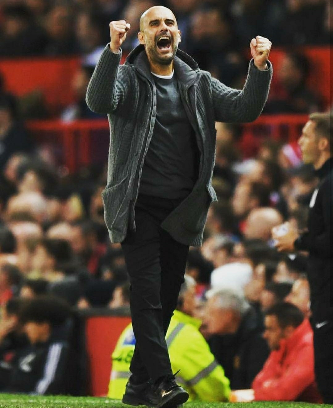 与穆萨迪亚 与穆萨迪亚