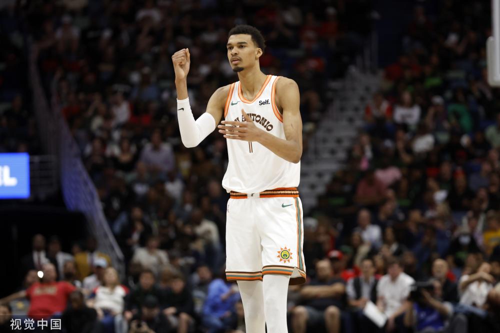 但也显露出 但也显露出