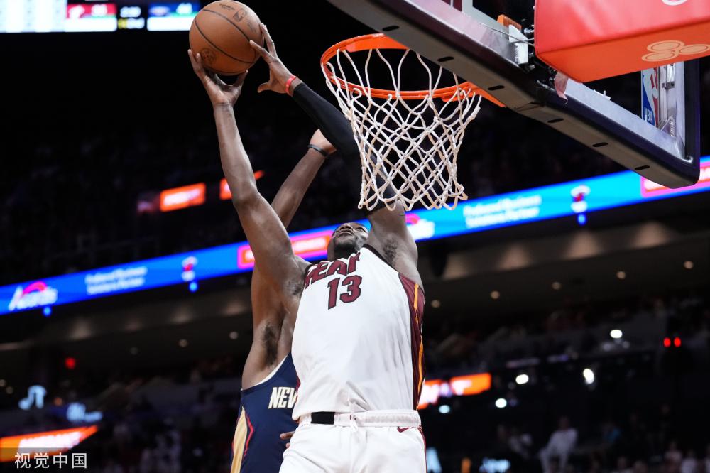 持与同事共 持与同事共